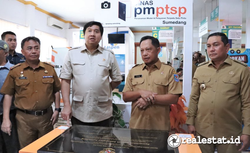 Peluncuran pelayanan cepat pengurusan Persetujuan Bangunan Gedung (PBG) di Sumedang (Foto: Dok. Kementerian PKP)