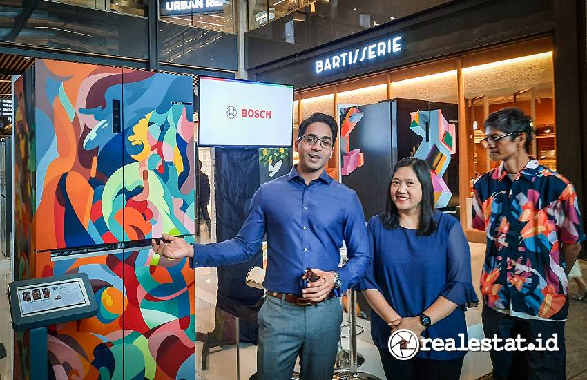 Presiden Direktur Bosch Home Appliances Indonesia, Anil Narula saat menjelaskan inisiatif sosial bertajuk Art for Impact-RealEstat.id-Adhitya Putra