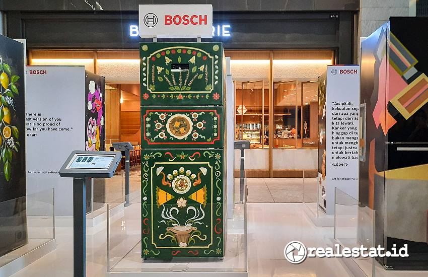 Salah satu dari 10 kulkas artistik Bosch karya seniman ternama yang dipamerkan dalam program Art for Impact-RealEstat.id-Adhitya Putra