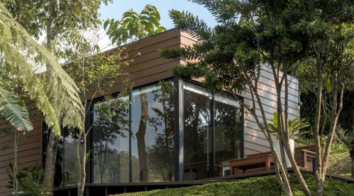 Aplikasi produk pengganti kayu Conwood yang diterapkan pada bangunan DJP karya Atelier_Riri-RealEstat.id