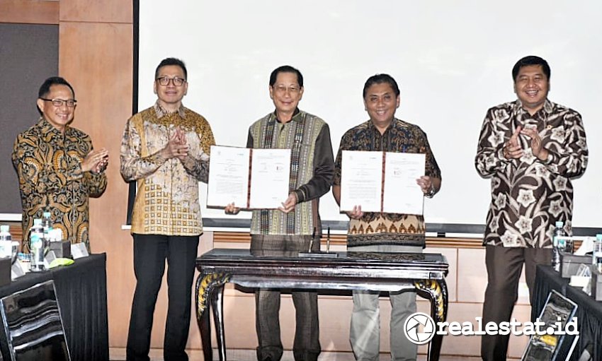 Badan Pengelola Tabungan Perumahan Rakyat (BP Tapera) dan PT Bank Central Asia Tbk (BCA) menandatangani Nota Kesepahaman (MoU) untuk memperluas akses pembiayaan perumahan bagi Masyarakat Berpenghasilan Rendah (MBR) di Kantor Direktorat Jenderal Kekayaan Negara Kementerian Keuangan, pada Jumat, 23 Mei 2025. (Foto: Dok. BP Tapera) 