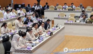 Menteri PKP, Maruarar Sirait pada Rapat Kerja Komisi V di Jakarta, Senin, 19 Mei 2025. (Foto: Dok. Kementerian PKP)