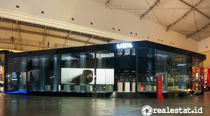 Paviliun LIXIL-bertema ‘Health-Through-Water’ yang memamerkan deretan produk sanitary GROHE SPA di ARCH:ID 2025 di ICE BSD, Tangerang. (Sumber: LIXIL Indonesia)
