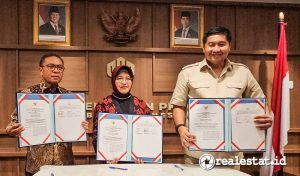 Menteri Perumahan dan Kawasan Permukiman (PKP), Maruarar Sirait menandatangani MoU  1.000 unit rumah subsidi untuk MBR di Kabupaten Halmahera Tengah, Maluku Utara.  (Sumber: Kementerian PKP)