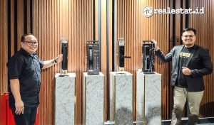 Pintu-Baja-Fortress-Tampilkan-inovasi-smart-lock-system-di-ARCH-ID-2025-RealEstat.id_