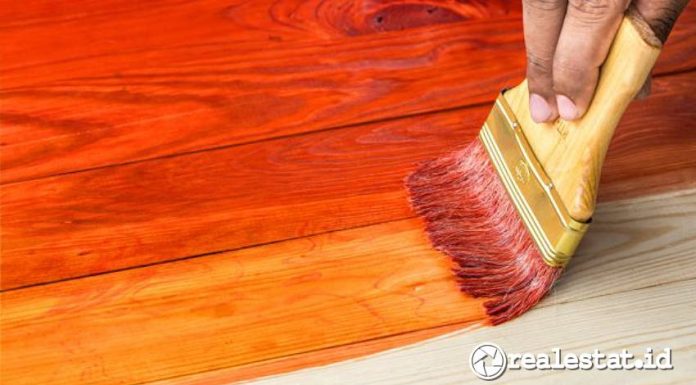 Ilustrasi merk cat kayu anti rayap terbaik. (Sumber: Istock)
