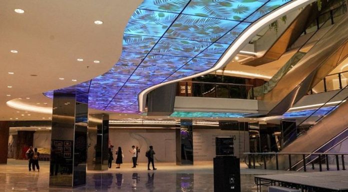 ruang ritel di Jakarta yang baru saja direnovasi yakni Lippo Mall Nusantara-RealEstat.id