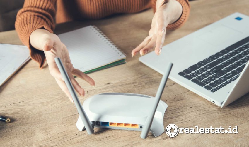Cara Mencegah WiFi Rumah Dibobol saat login-RealEstat.id