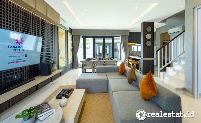 Show unit rumah Klaster Lily Paramount Petals Land realestat.id dok