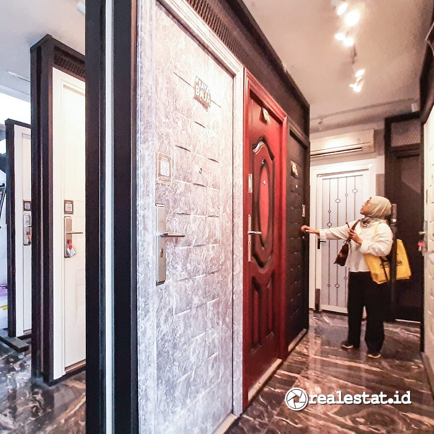 Rangkaian produk pintu baja tahan rayap Fortress-RealEstat.id-Adhitya Putra