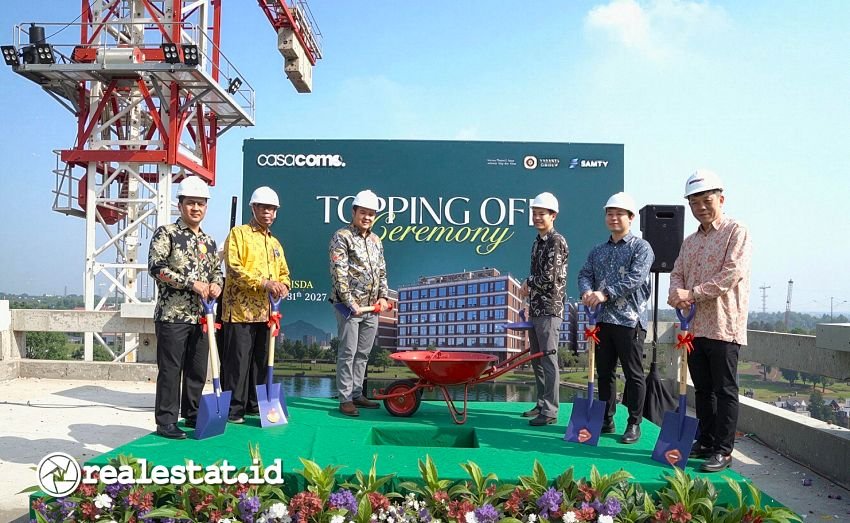 Topping Off Casacomo Peninsula District Shila at Sawangan realestat.id dok