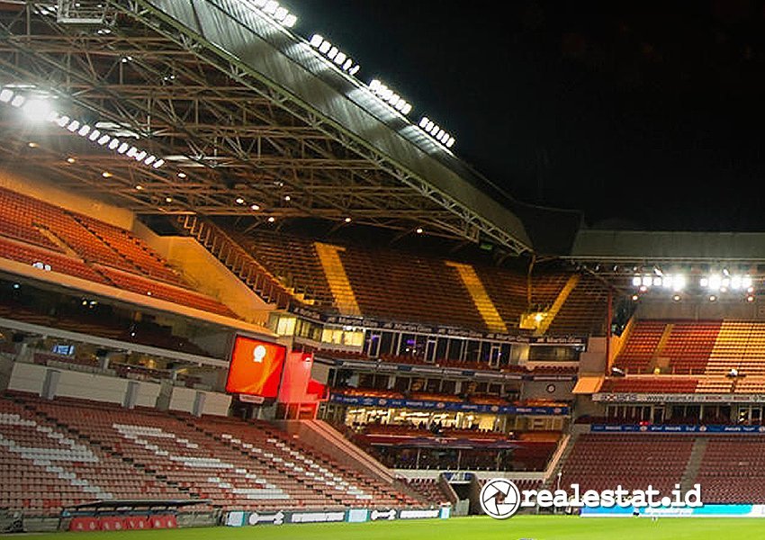 Pencahayaan stadion LED Signify Actistar 2-RealEstat.id