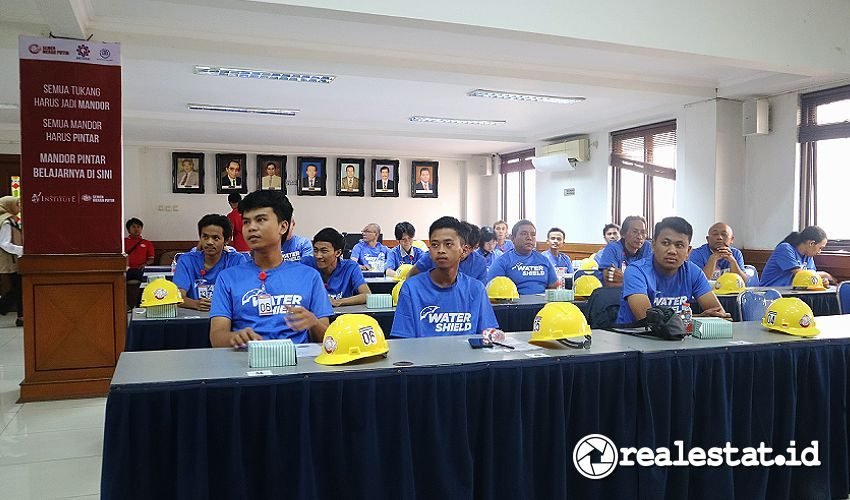 Pahlawan Konstruksi Semen Merah Putih-RealEstat.id