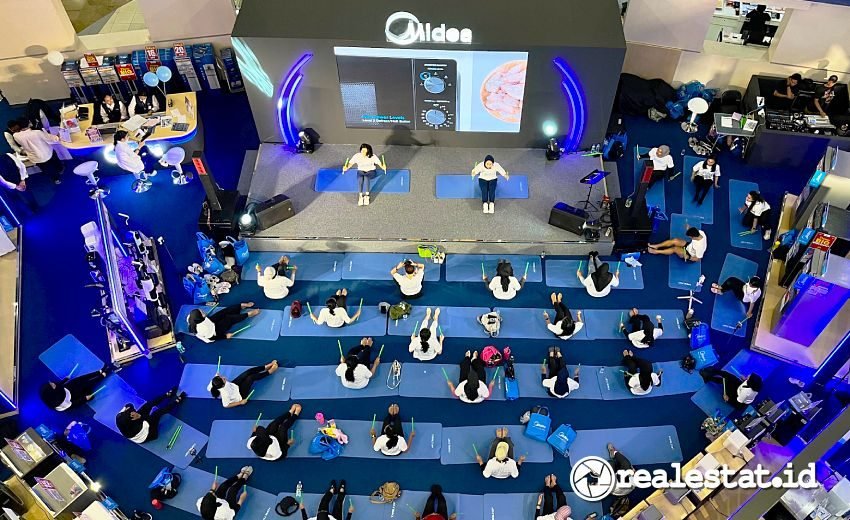 Program Midea Super Hebat Hemat Belanja Akhir Tahun 2025 realestat.id dok