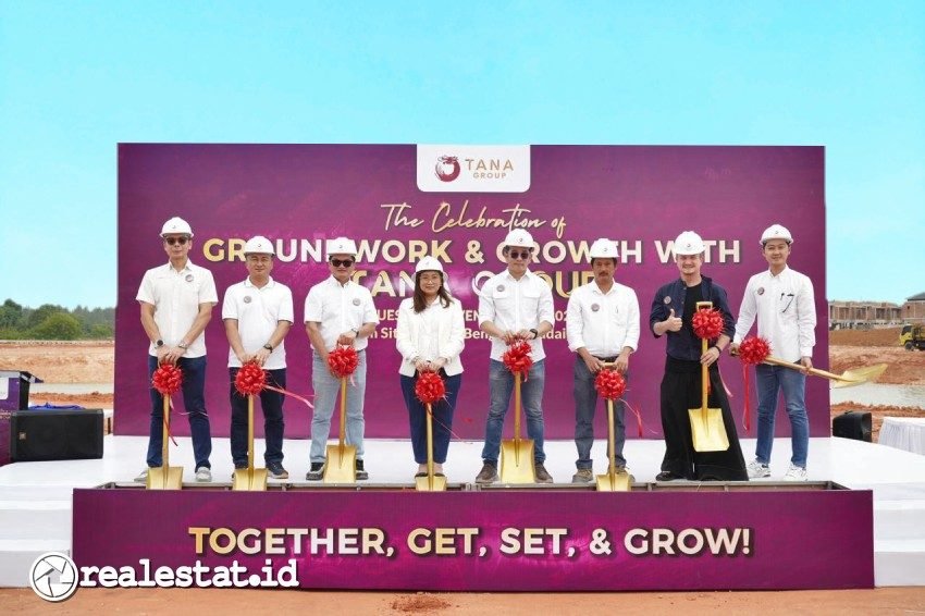 Tana Group groundbreaking AURUM 24/7 Urban Hub Batam realestat.id dok