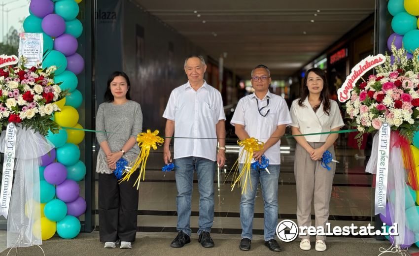 Opening Extension Living Plaza Jababeka tenant realestat.id dok