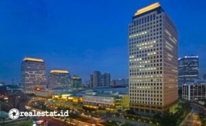 Maybank Indonesia office 2025 2026 realestat.id dok
