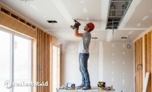 Memasang Material Plafon Rumah Hunian realestat.id dok