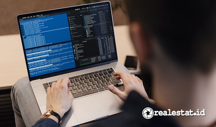 Prediksi-Tren-IT-2026-yang-Akan-Pengaruhi-Dunia-Usaha-Termasuk-Bisnis-Properti-RealEstat.id_.jpg