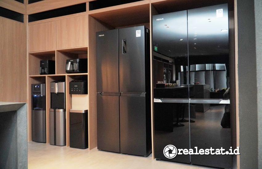 REIWA Experience Center Semarang-RealEstat.id