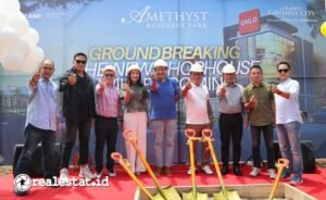 groundbreaking Amethyst Business Park Tahap 2 AKR Land Grand Kawanua City Manado realestat.id dok