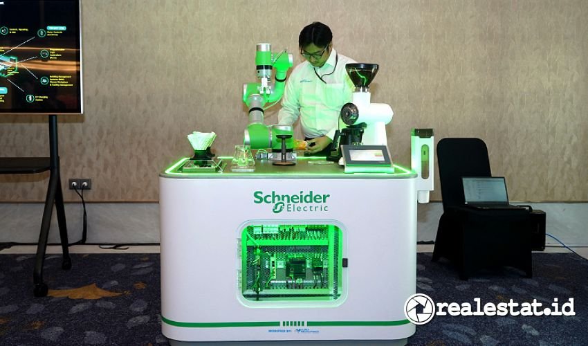 Transformasi teknologi industri F&B Schneider Electric-RealEstat.id