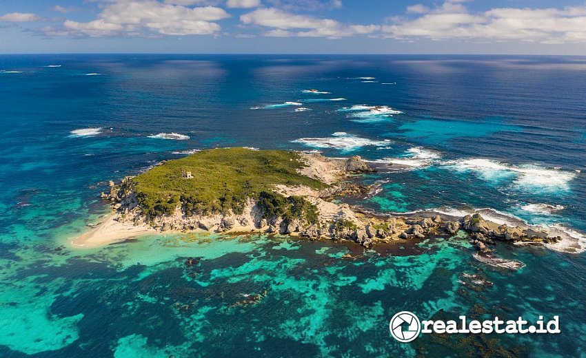 injidup beach pantai South West Australia Barat realestat.id dok