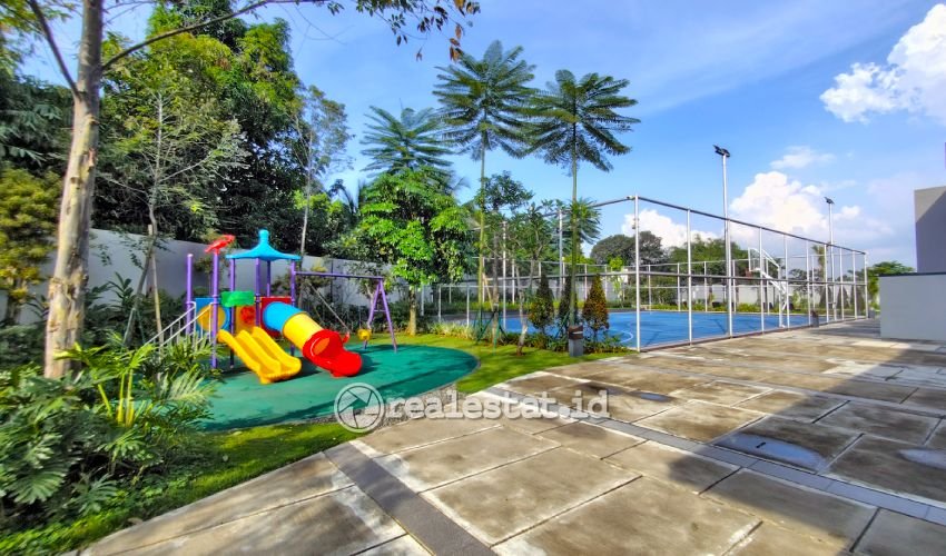 Ruang Terbuka Hijau RTH Community Club Paramount Land Petals realestat.id dok