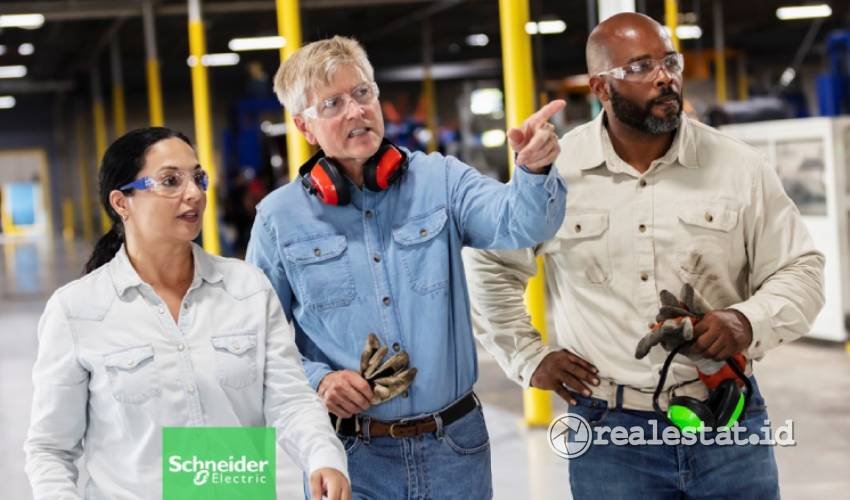 Schneider Electric Diakui sebagai Future of Inclusion Lighthouse melalui Senior Talent Program-RealEstat.id