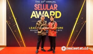 Sharp Aquos Sense10 Selular Award 2026 2025 realestat.id dok