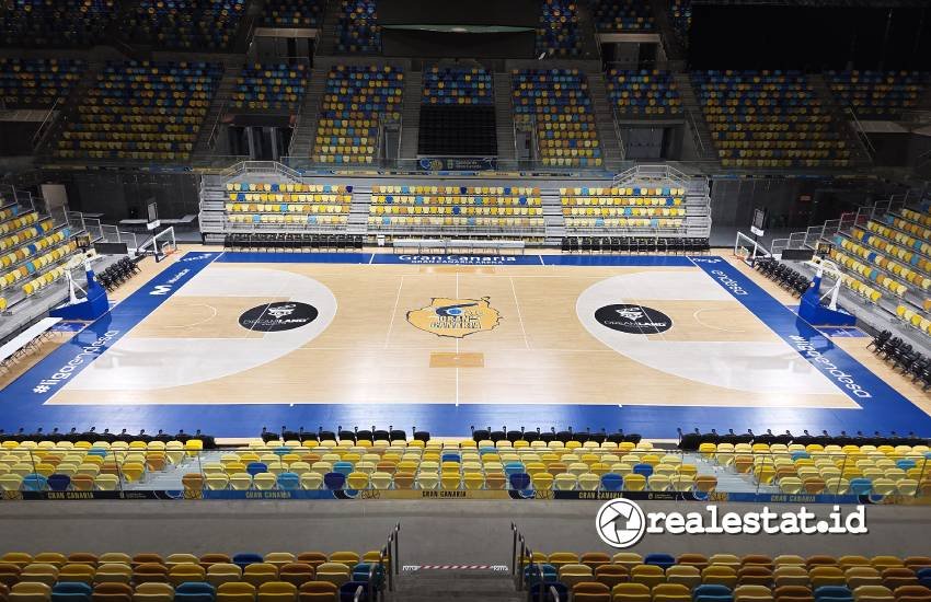 Teknologi pencahayaan arena olahraga Philips ArenaVision LED-RealEstat.id