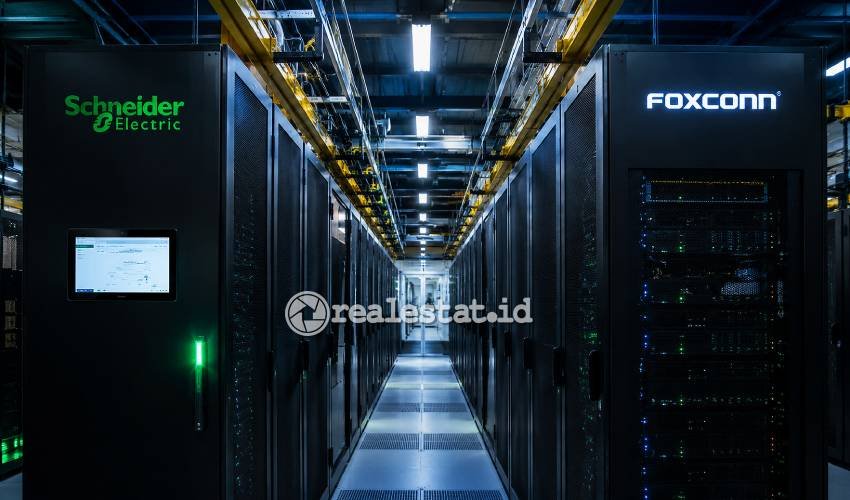 data center AI Schneider Electric dan Foxconn-RealEstat.id