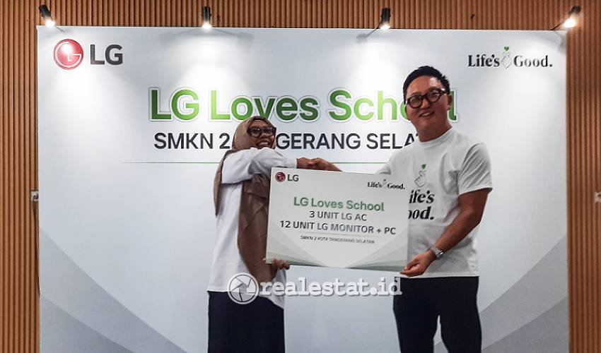 CSR LG Loves School-RealEstat.id-Adhitya Putra