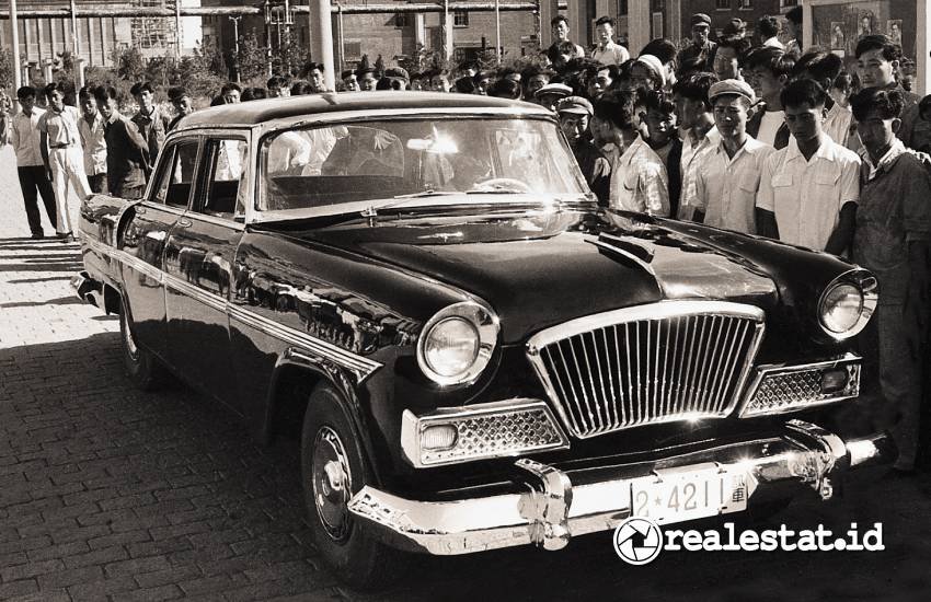 Hongqi Sedan pertama Hongqi dirakit di Tiongkok pada 1958, menjadi mobil pertama yang diproduksi secara independen di Tiongkok realestat.id dok