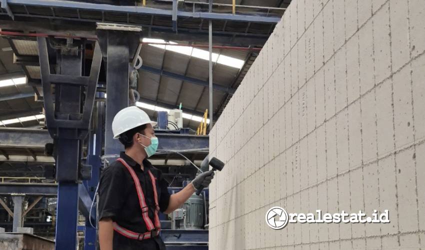 Kinerja BLES Semester I 2026-RealEstat.id