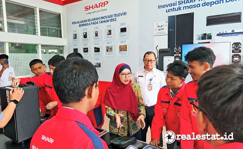 Sharp Class SMKN 35 Jakarta realestat.id dok