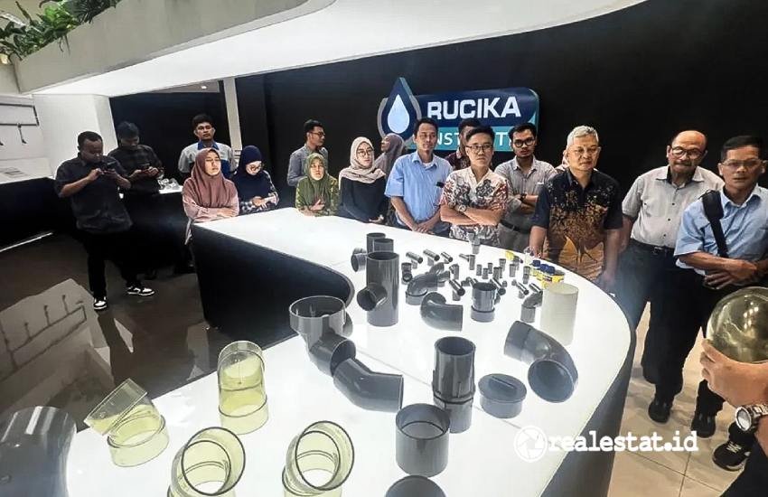 Quality Assurance pipa air Rucika-RealEstat.id